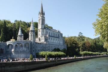 Day Trip to Lourdes and Saint Bertrand de Comminges from Toulouse