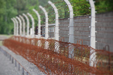 Wandeling door concentratiekamp en herdenkingsmonument Sachsenhausen