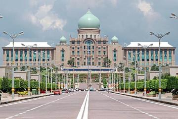 Guided Putrajaya City Tour From Kuala Lumpur