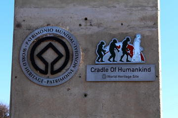 Cradle of Human Kind Tour and Lesedi Cultural Village Day Tour from Johannesburg