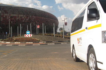 Return Private Transfers to Sun City from OR Tambo Airport or Joburg Hotels