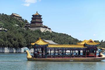 Mutianyu Great Wall and Summer Palace Private Tour with Acrobatic Show Option
