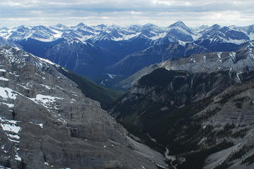 Day Trip The Complete Columbia Icefield Helicopter Tour near Lake Louise, Canada 