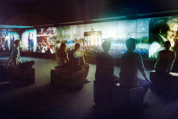 Brandenburg Gate Museum: History Time Travel Show