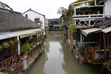 Explore a Different Angle of Shanghai Including Zhujiajiao and City Highlights