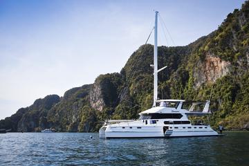 Private Cruise in Phuket Including Lunch