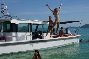 Private Day Trip on Luxury Speedboat from Phuket with Lunch