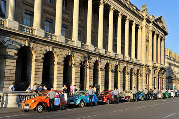Tour privato: Trasferimento di andata e ritorno in 2CV d'epoca per lo