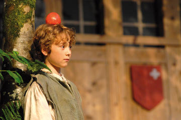 Behind-the-Scenes Access to William Tell's Open-Air Theatre and Unterseen Tour from Interlaken