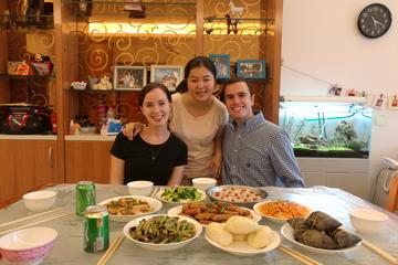 Home Dining Experience of Traditional Cantonese Cuisine