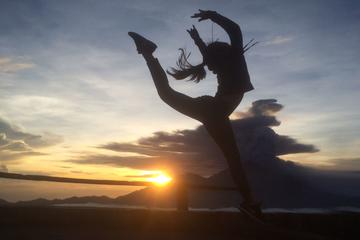 Volcano Sunrise Trekking And Natural Hot Spring
