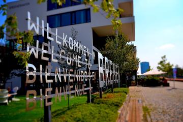 Bremen Airport - Private Transfer