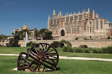 Palma de Mallorca Airport (PMI) - Private Transfer