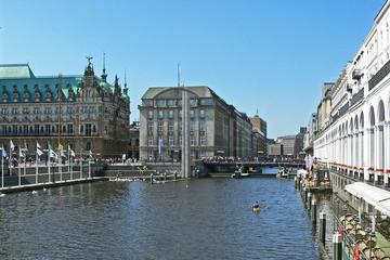 PREMIUM SIGHTSEEING TOUR HAMBURG