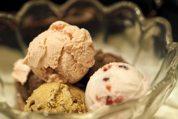 Espresso - Icecream - Strukli (Smallgroup Food Tour of Zagreb)