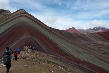 Rainbow Mountain Hiking Tour from Cusco