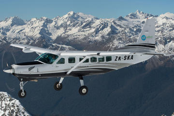Milford Sound Coach & Nature Cruise ex Queenstown with flyback