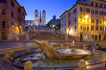 Private last minute tour of Rome's squares
