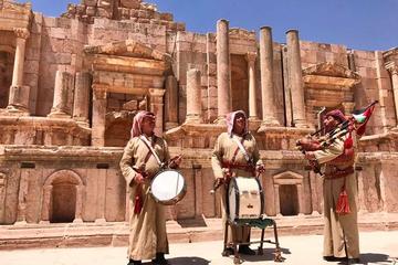 Guided Tour Jerash and Amman with light lunch