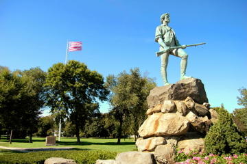 Boston Shore Excursion: Cambridge, Lexington and Concord Sightseeing Tour