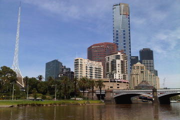 Half-Day Melbourne City Laneways and Arcades Tour with Eureka Skydeck