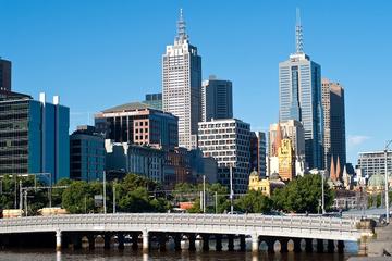 Melbourne Super Saver: City Sightseeing Tour and Phillip Island Penguin Parade plus Viewing Platform