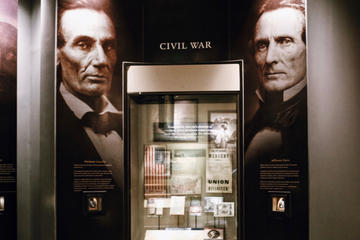 Private Combo Tour: Arlington National Cemetery and the National Museum of American History