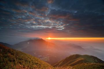 Private Taipei Sunrise and Yangmingshan National Park Tour
