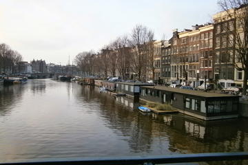 3 hours bike tour along the scenic highlights of Amsterdam