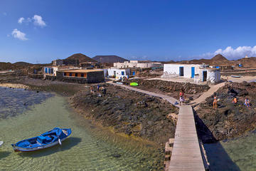 Lanzarote Los Lobos Catamaran Trip with Paella Lunch
