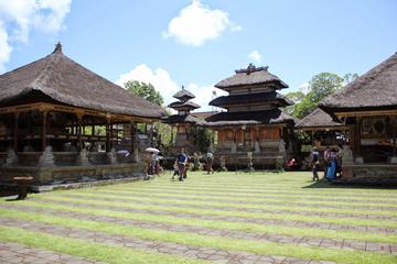 Full Day Bali Sightseeing : Traditional Village - Temples - Volcano