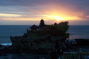 Private Fullday Exploring Ubud and Tanah Lot Sunset Tour