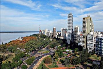 2-Hour Private Walking Tour of Rosario