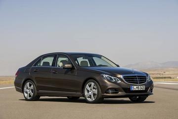 Syracuse City Departure Private Transfer to Catania Airport CTA in Business Car