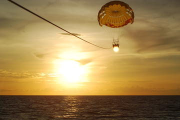 Parasailing Experience in Zanzibar City