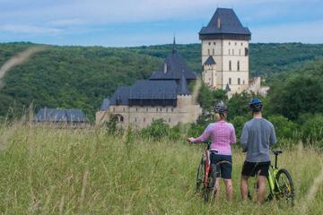 Karlstejn Castle Small-Group Bike Tour and Microbrewery Visit from Prague