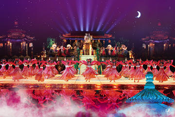 9-Course Tang Dynasty Dinner and Show at Huaqing Palace in Xian
