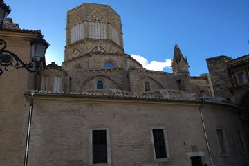Architecture and History Tour of Valencia