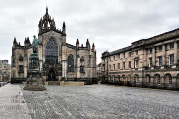 Old Town Edinburgh 2-Hour Guided Tour