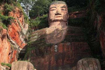 Chengdu Leshan Giant Buddha Private Day Tour