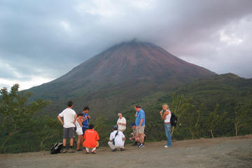 Full Day Combo Tour Best of Arenal Including: Hanging Bridges, La Fortuna Waterfall, Volcano Hike and Hot Springs
