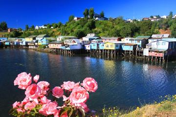 The island of Chiloé: Castro  Dalcahue