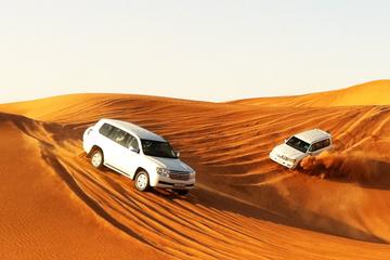 Dubai Desert Safari Tour with BBQ Dinner and Entertainment