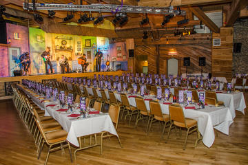 Irish Night Show Including 4-Course Dinner