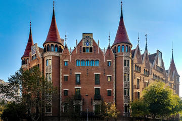 Casa de les Punxes: Skip the Line Audio Tour in Barcelona
