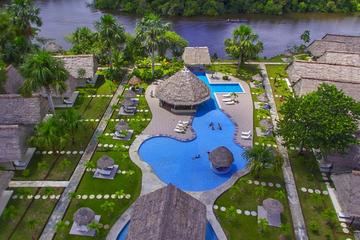 2-Day Irapay Luxury Lodge Tour from Iquitos