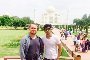 9 Hour Historical Day Tour of Agra With Lunch from Delhi