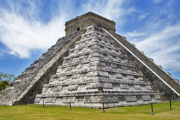 Chichen Itza Wheelchair Accesible Private Tour from Cancun or Riviera Maya