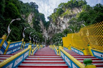 Private Half-Day Batu Caves Cultural Exploration and Kuala Lumpur