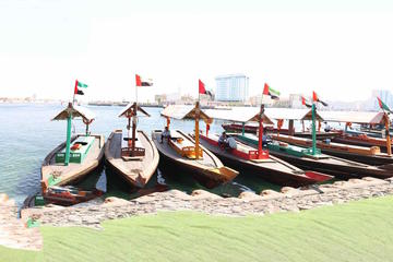 Historic Old Dubai and Dubai Souks 2 Hour Walking Tour
